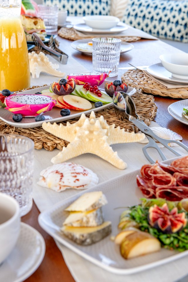 Breakfast spread on the flybridge